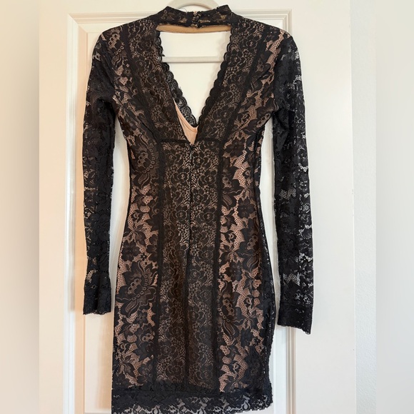 Bebe Black Lace Bodycon Dress – XS – Nude Lining - Picture 2 of 3